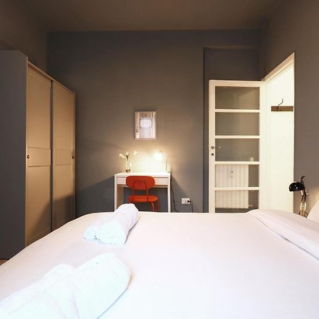 Primopiano - Tofane Apartment Milan Bagian luar foto